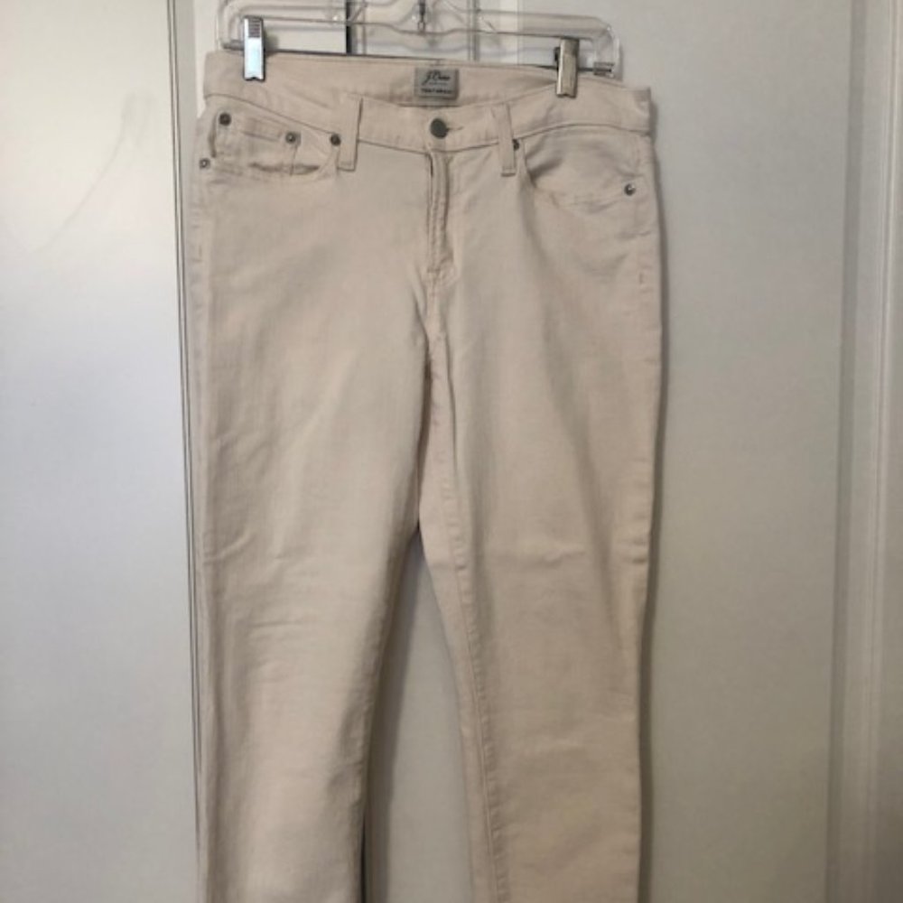 J Crew Women's toothpick jeans. Creme colored. Size 29